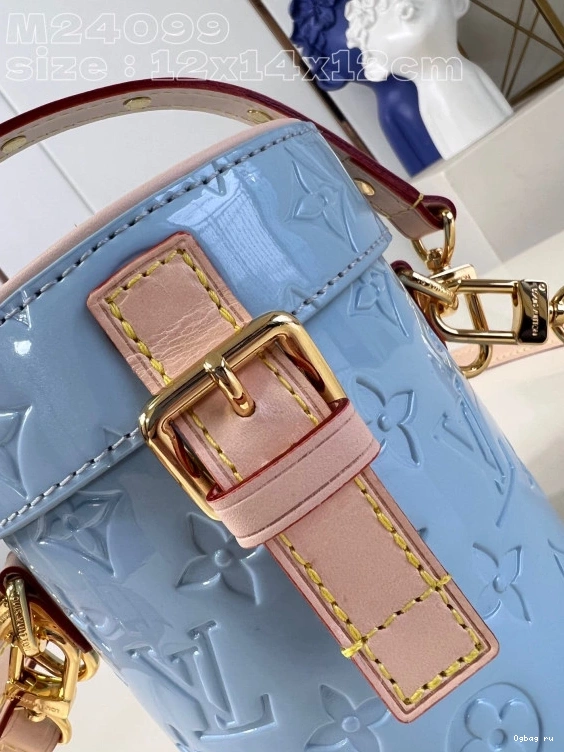 LOUIS Astor VUITTON 0708